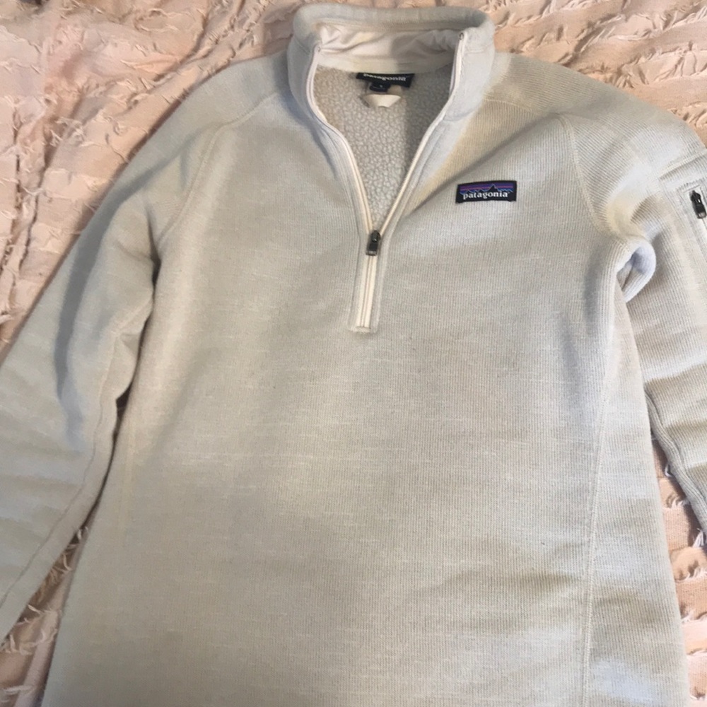 Cream Patagonia quarter zip